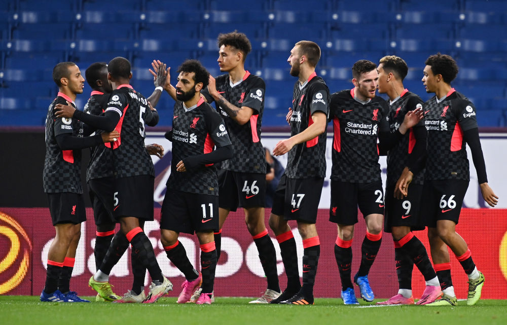 曼联1-1西汉姆联，拉齐奥1-0米兰，英超低谷期持续。（曼联战平西汉姆，拉齐奥小胜米兰，英超低迷期延续）