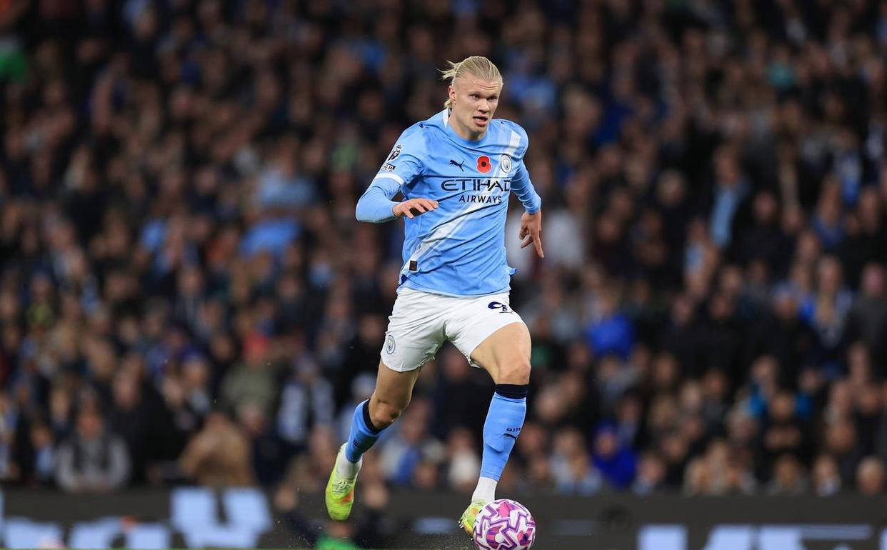 世体：齐达内现身伯纳乌但不会接替阿隆索，他只想执教法国（世体：齐达内现身伯纳乌，但无意接班阿隆索，只愿执教法国队）